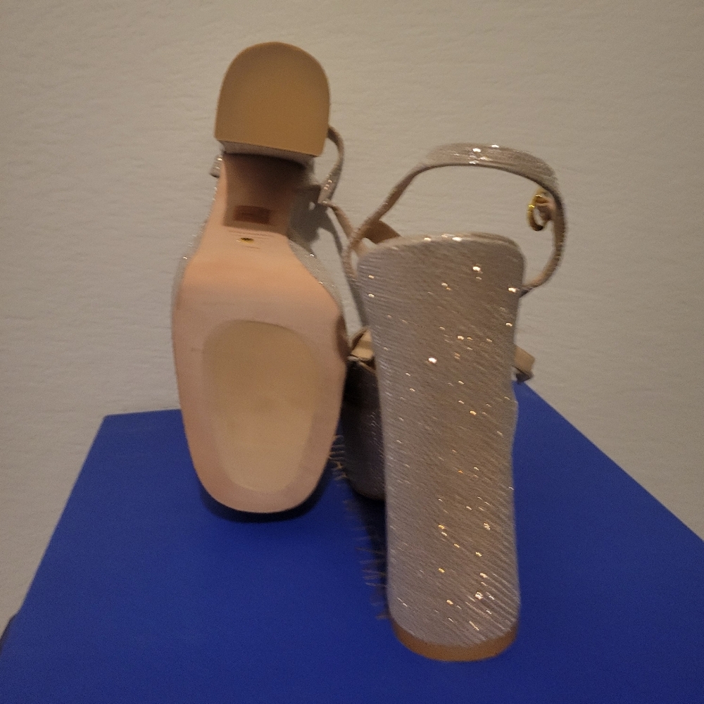 Stuart Weitzman Gold Glitter Platform Slingback H… - image 3